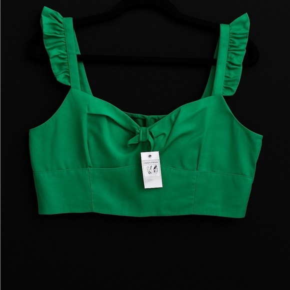 Express Tops - Express Green Ruffle Strap Crop Top – Size XL